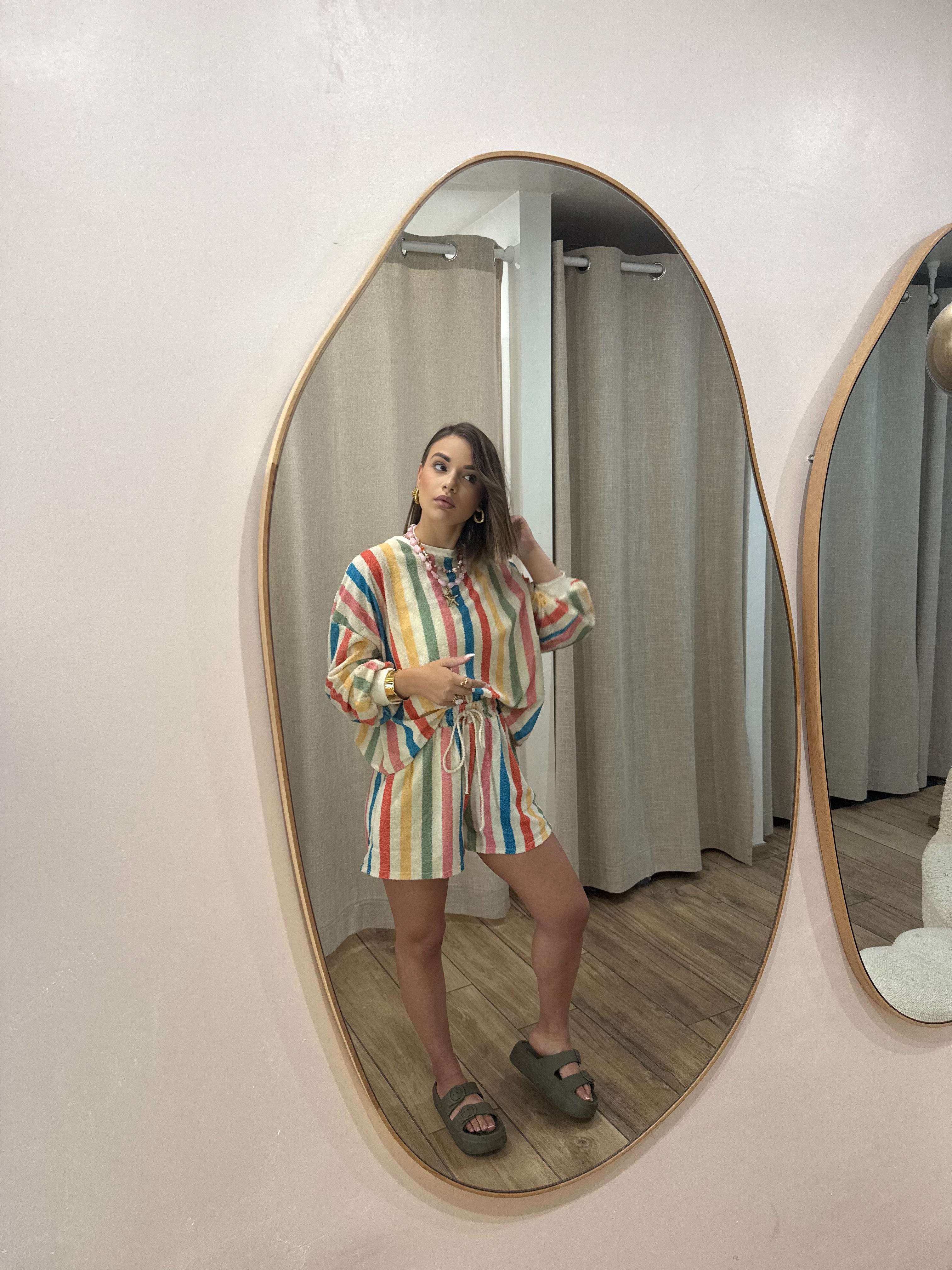 Short Kiara